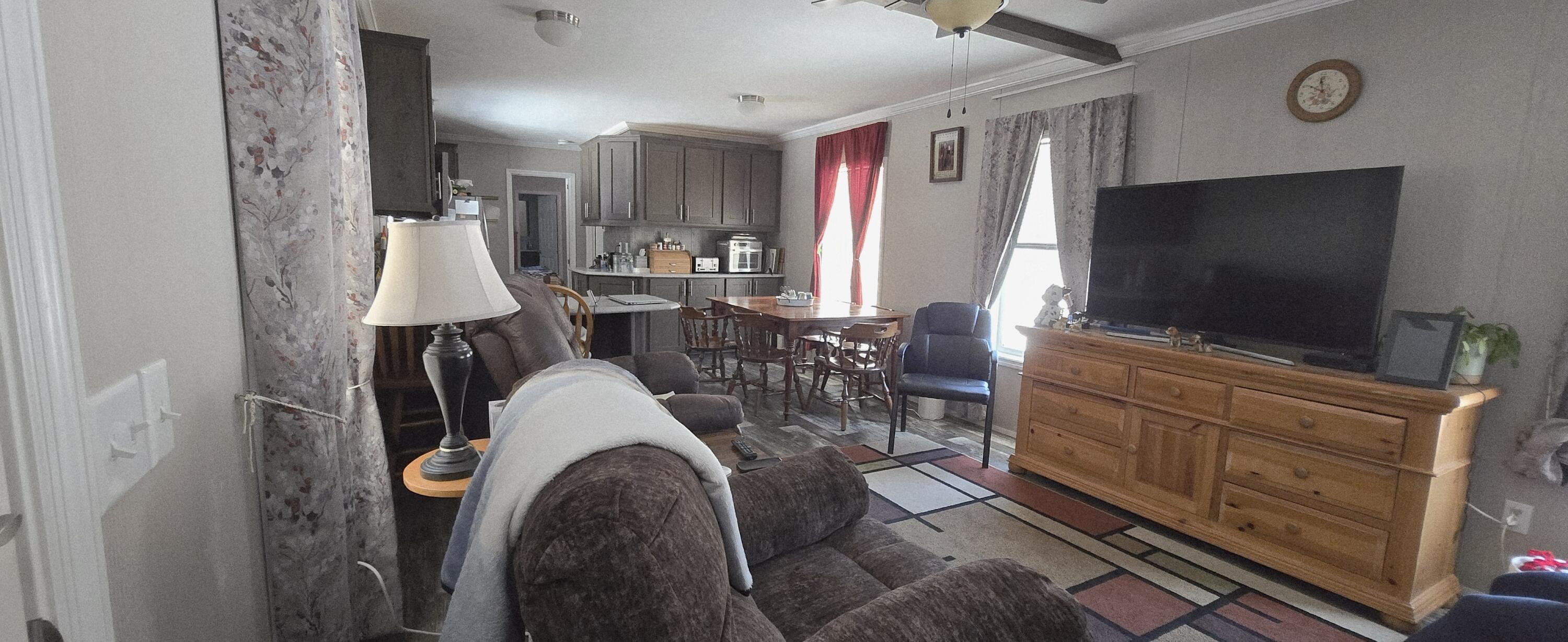 281 Swift River Road Mexico, ME 04257 - Photo 4 of 17 4