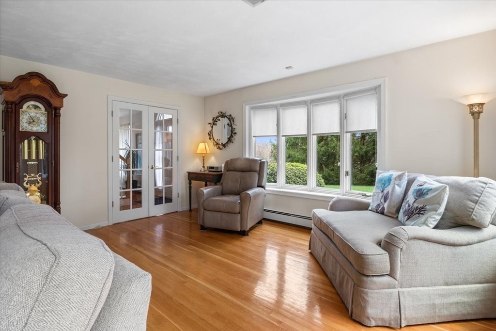 16 Bragg Road Foxboro, MA 02035 - Photo 14 of 38 Gallery Image 14