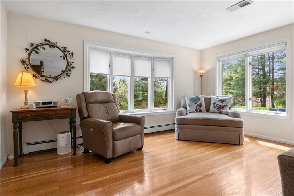 16 Bragg Road Foxboro, MA 02035 - Photo 15 of 38 Gallery Image 15