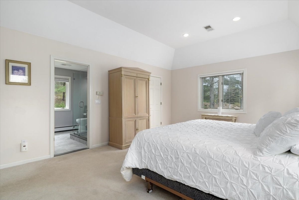 16 Bragg Road Foxboro, MA 02035 - Photo 17 of 38 Gallery Image 17