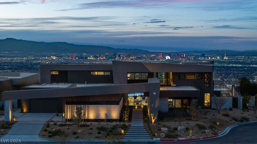 12 Chisel Crest Court Henderson, NV 89012 - Photo 3 of 96