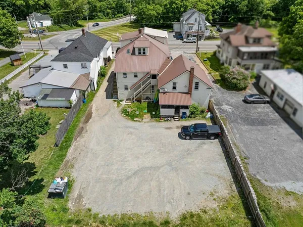 $1,495,000 | 2733 Dartmouth College Highway, Haverhill, NH 03774