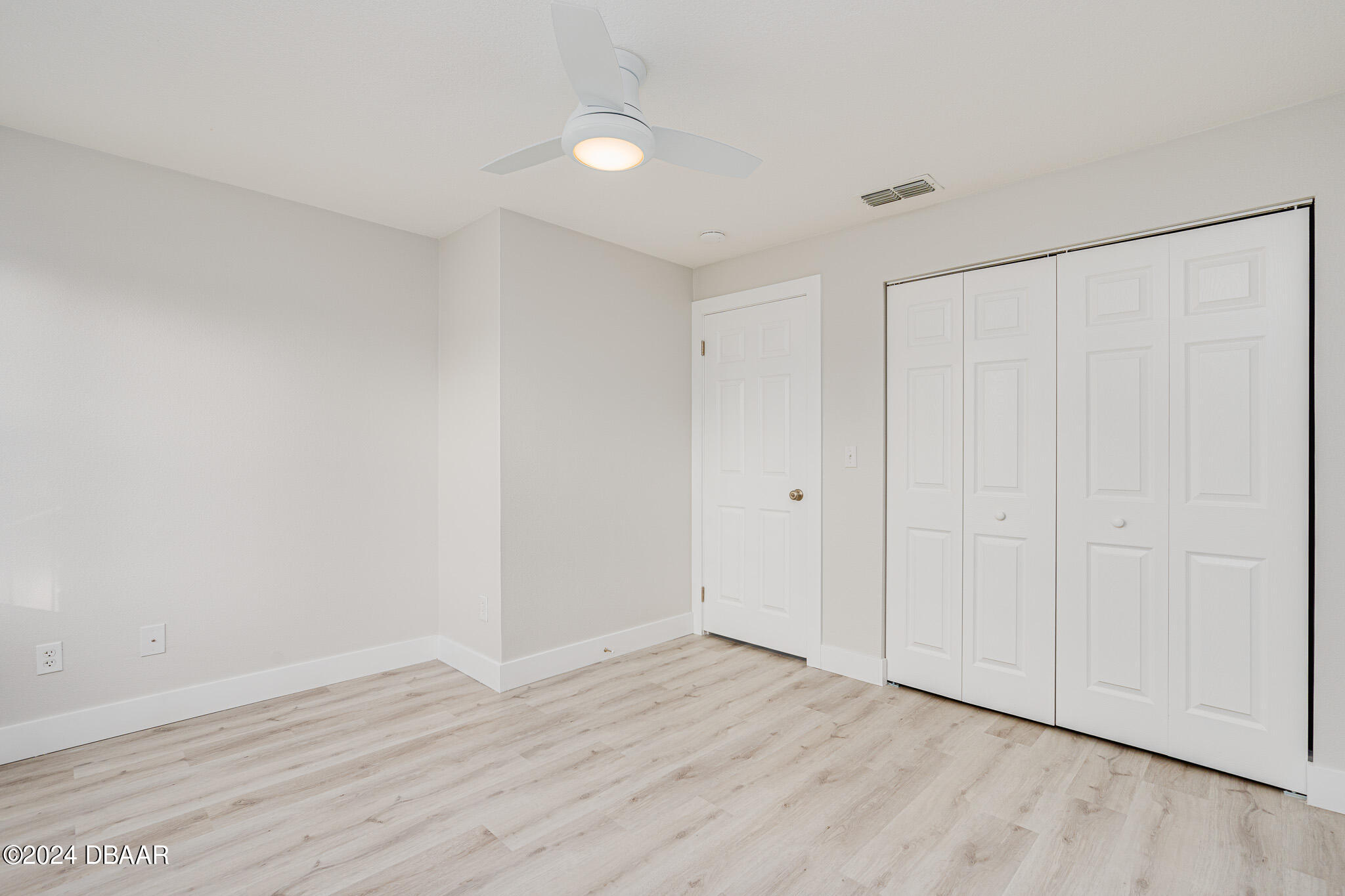 910 Big Tree Road, Unit 303 South Daytona, FL 32119 - Photo 26 of 53 25