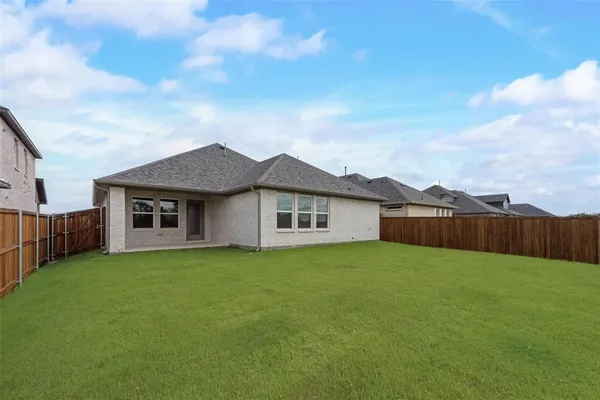 $1,950 | 3206 Ferrero Lane, Princeton, TX 75407