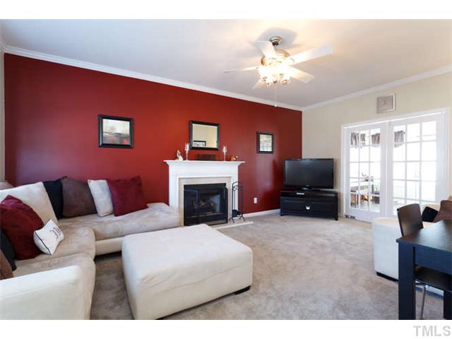 8429 Ridgebury Road Raleigh, NC 27603 - Photo 7 of 25