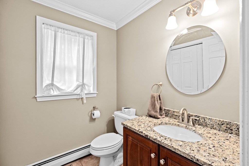 14 Hitching Post Road Lakeville, MA 02347 - Photo 15 of 42 Gallery Image 15