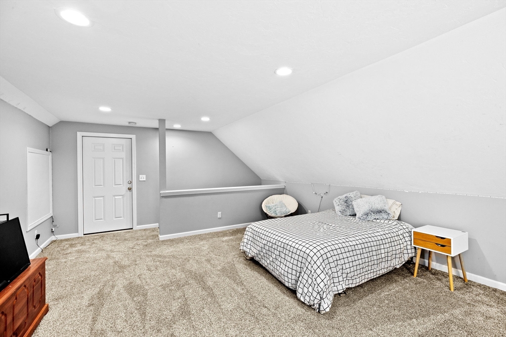 14 Hitching Post Road Lakeville, MA 02347 - Photo 27 of 42 Gallery Image 27