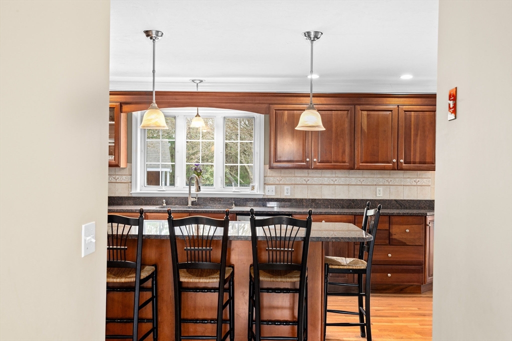 14 Hitching Post Road Lakeville, MA 02347 - Photo 3 of 42 Gallery Image 3