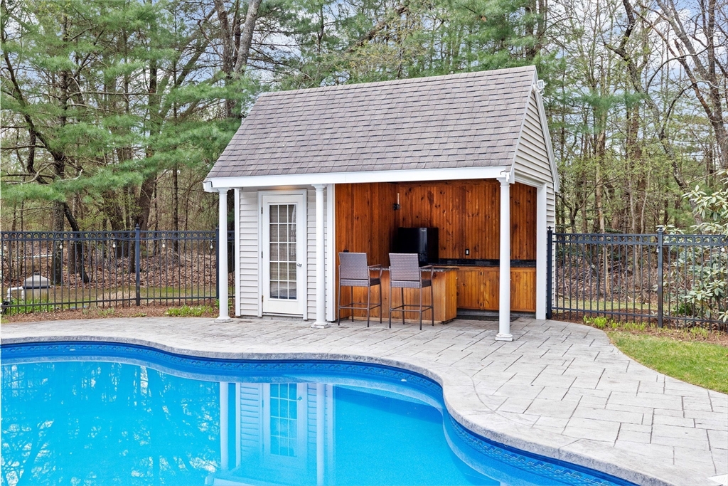 14 Hitching Post Road Lakeville, MA 02347 - Photo 33 of 42 Gallery Image 33