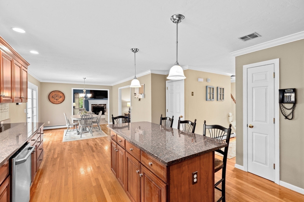 14 Hitching Post Road Lakeville, MA 02347 - Photo 5 of 42 Gallery Image 5