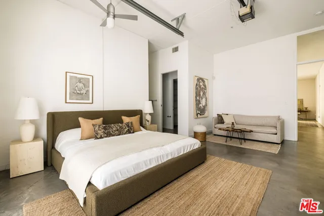 $1,175,000 | 1534 17th Street, Unit 102, Santa Monica, CA 90404