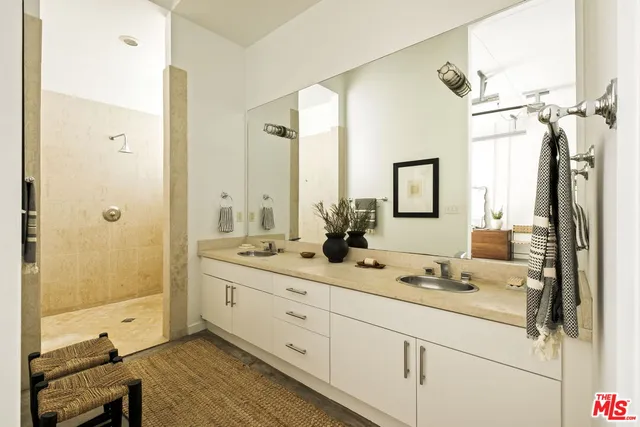 $1,175,000 | 1534 17th Street, Unit 102, Santa Monica, CA 90404