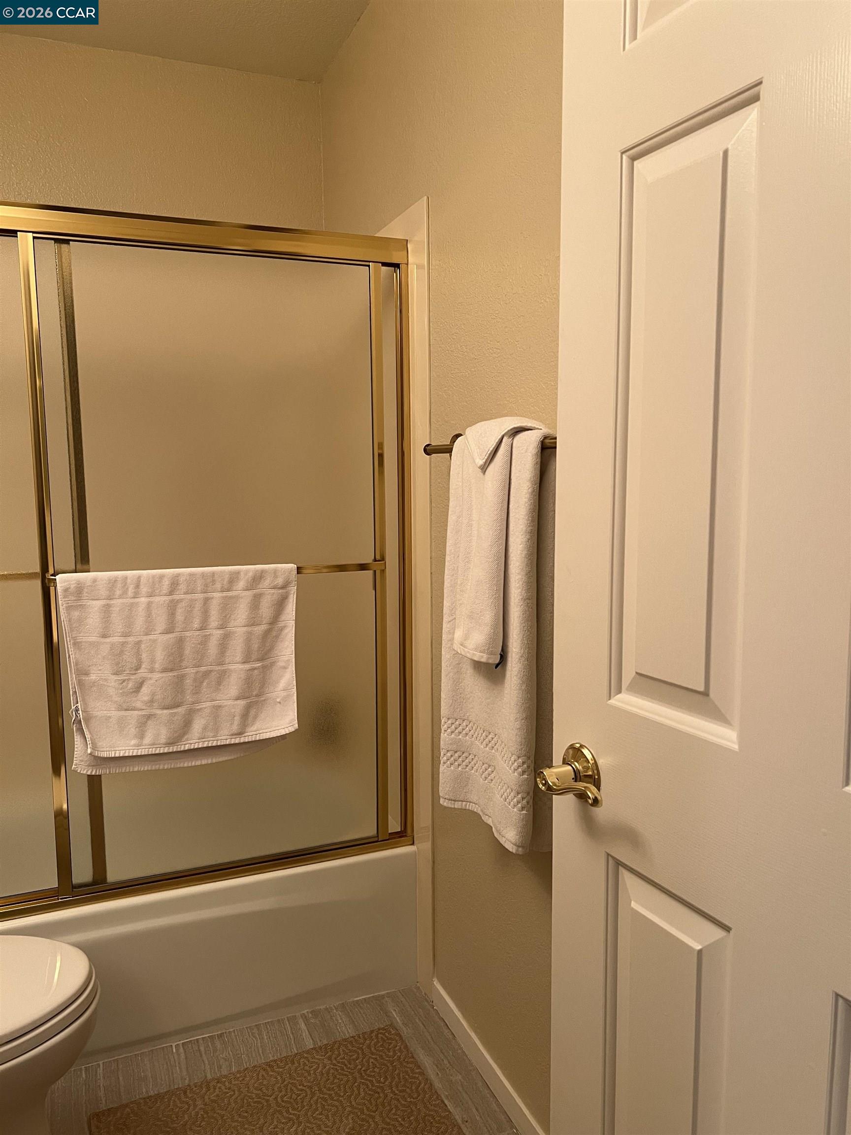 1312 Canyon Side Avenue San Ramon, CA 94582 - Photo 32 of 41 a bathroom with a shower