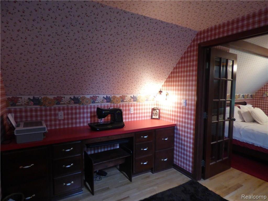 299 East Hurd Road Monroe, MI 48162 - Photo 24 of 46 P1320158.JPG