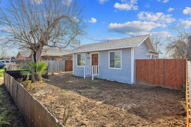 $224,200 | 12423 407th Avenue, Cutler, CA 93615