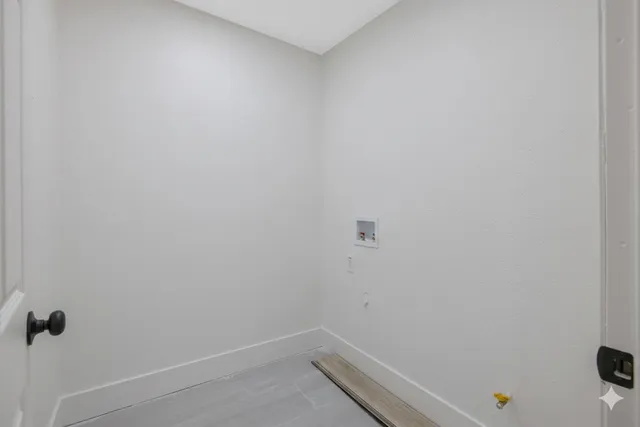 $224,200 | 12423 407th Avenue, Cutler, CA 93615