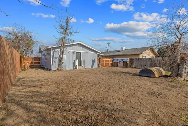 $224,200 | 12423 407th Avenue, Cutler, CA 93615