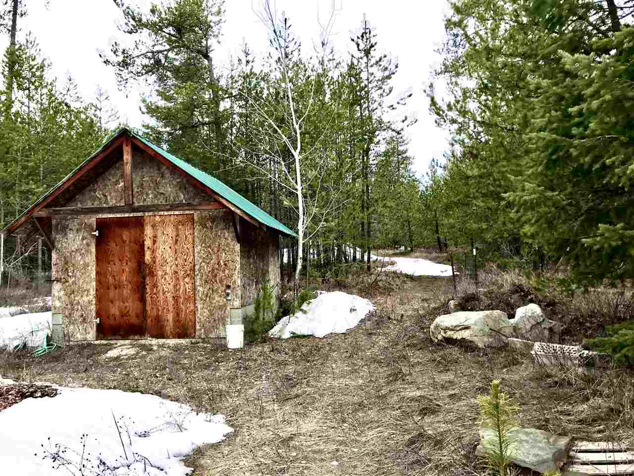 876 Telephone Road East Newport, WA 99156 - Photo 12 of 20