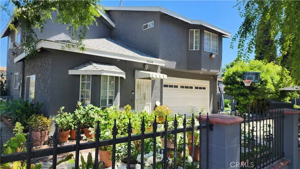 $900,000 | 2298 Webster Avenue, Long Beach, CA 90810