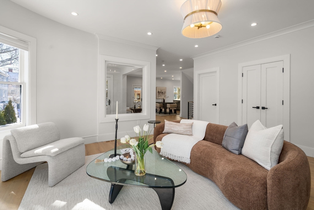 36 Osborne Road, Unit 1 Brookline, MA 02446 - Photo 4 of 42