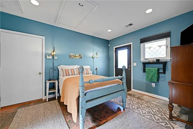 $550,000 | 1215 West 37th Street, Kansas City, MO 64111