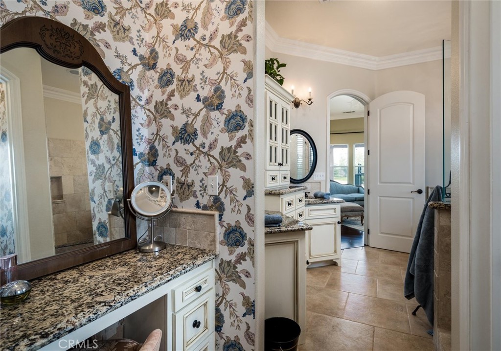 14787 Wood Road Riverside, CA 92508 - Photo 26 of 64 a view of living room with washer and dryer