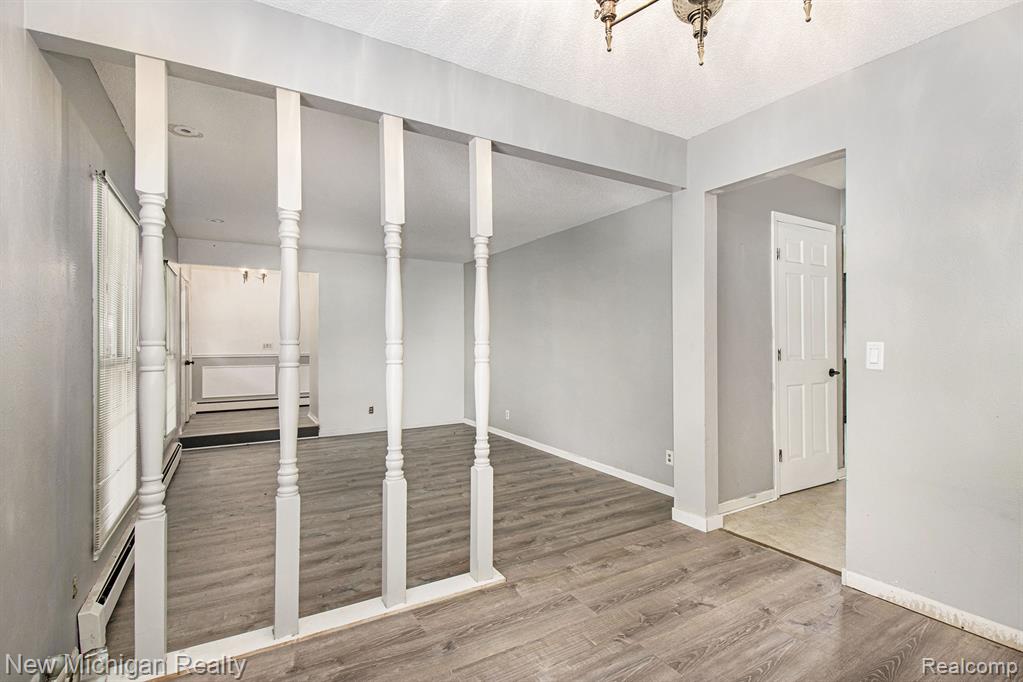 15097 Cortz Road Petersburg, MI 49270 - Photo 7 of 39 Gallery Image 7
