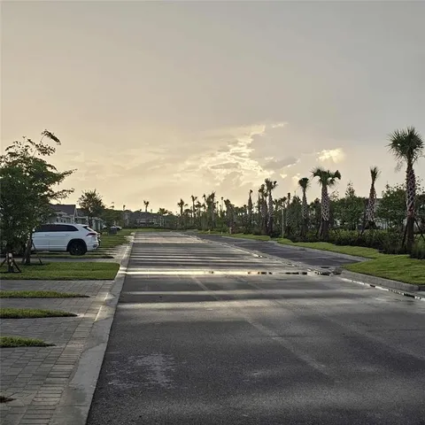 a view of a yard in front of a building