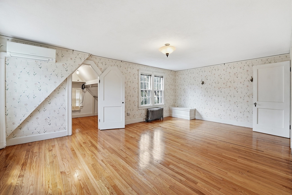 104 Spring Street Amherst, MA 01002 - Photo 20 of 36