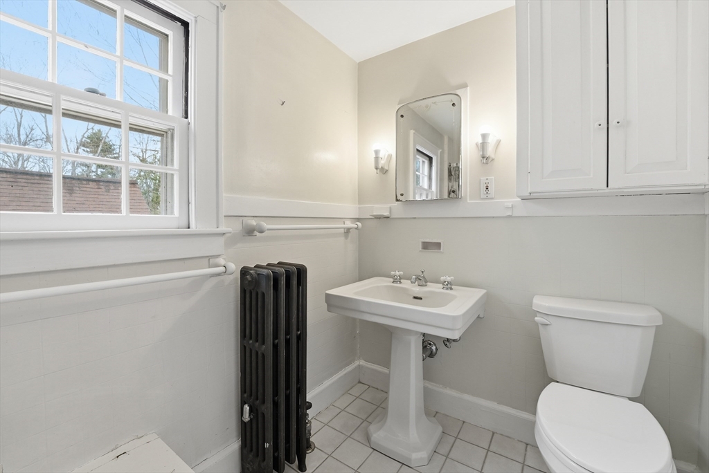 104 Spring Street Amherst, MA 01002 - Photo 27 of 36