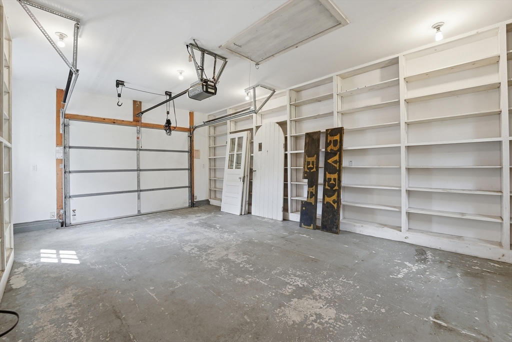 104 Spring Street Amherst, MA 01002 - Photo 32 of 36