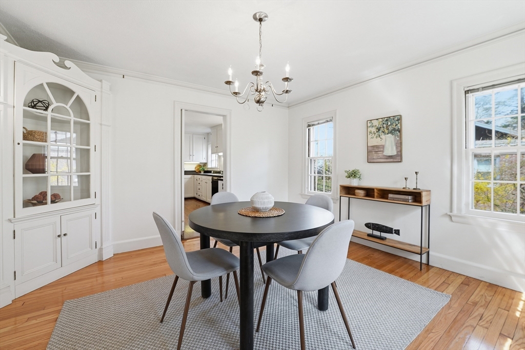 104 Spring Street Amherst, MA 01002 - Photo 8 of 36