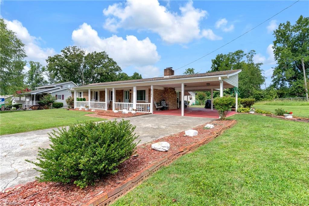 7121 Ridge Road Tobaccoville, NC 27050 - Photo 3 of 50