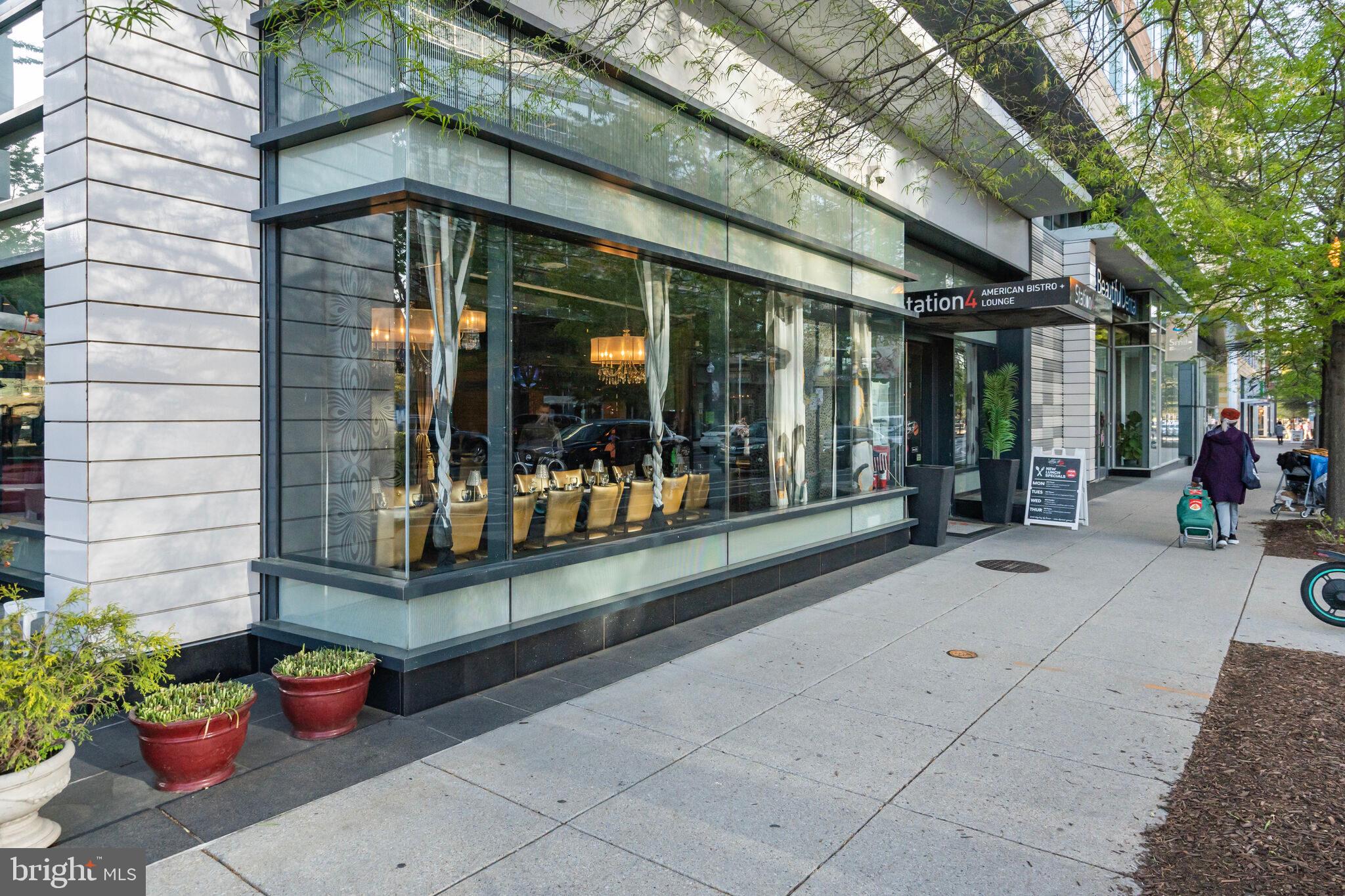 1301 Delaware Avenue Southwest, Unit N514 Washington, DC 20024 - Photo 29 of 44 a view of a building with sitting area