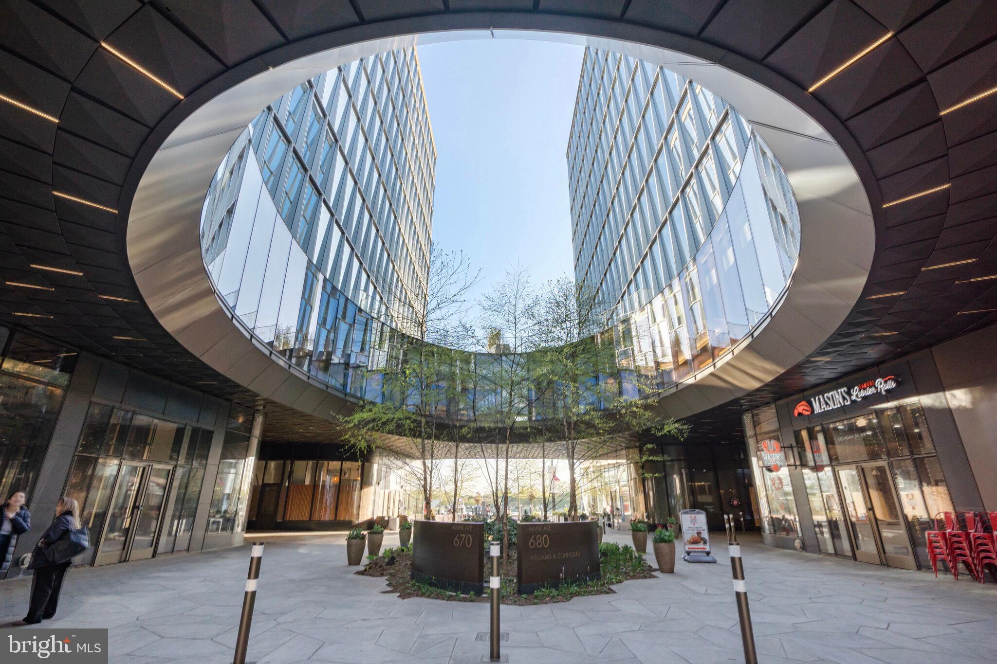 1301 Delaware Avenue Southwest, Unit N514 Washington, DC 20024 - Photo 40 of 44 a view of entryway with a hallway