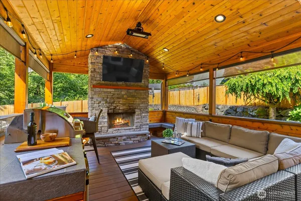 $1,275,000 | 13225 59th Avenue West, Edmonds, WA 98026