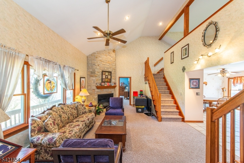 15 Mt Pleasant Road Columbia, NJ 07832 - Photo 8 of 50