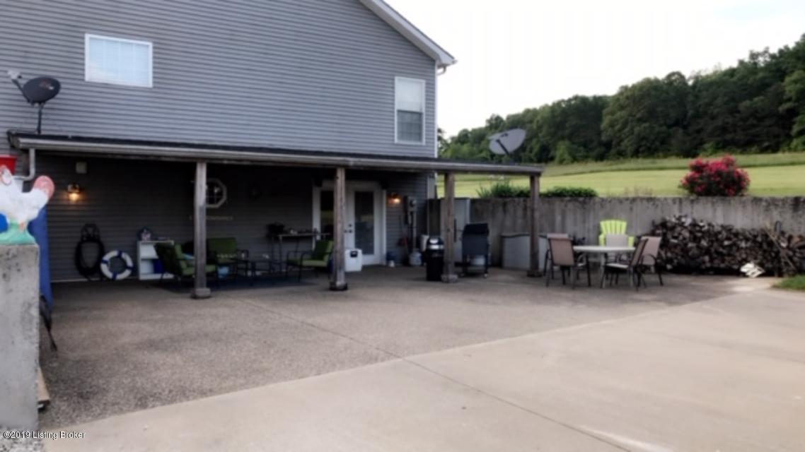 719 Paul Harned Road Lebanon Junction, KY 40150 - Photo 23 of 26 IMG_1062