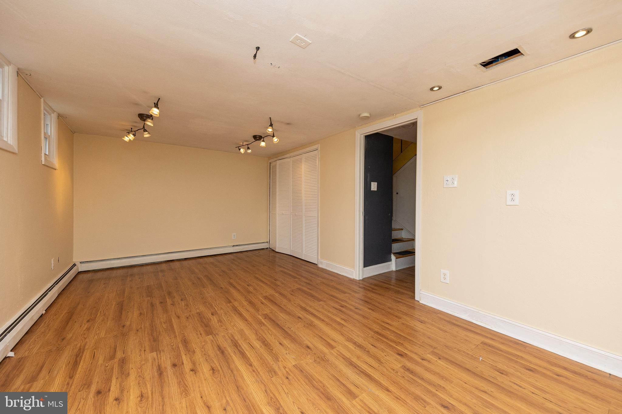 3608 Merrick Road Philadelphia, PA 19129 - Photo 23 of 31 Gallery Image 23