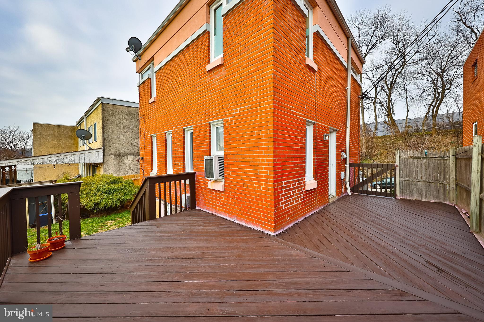 3608 Merrick Road Philadelphia, PA 19129 - Photo 25 of 31 Gallery Image 25