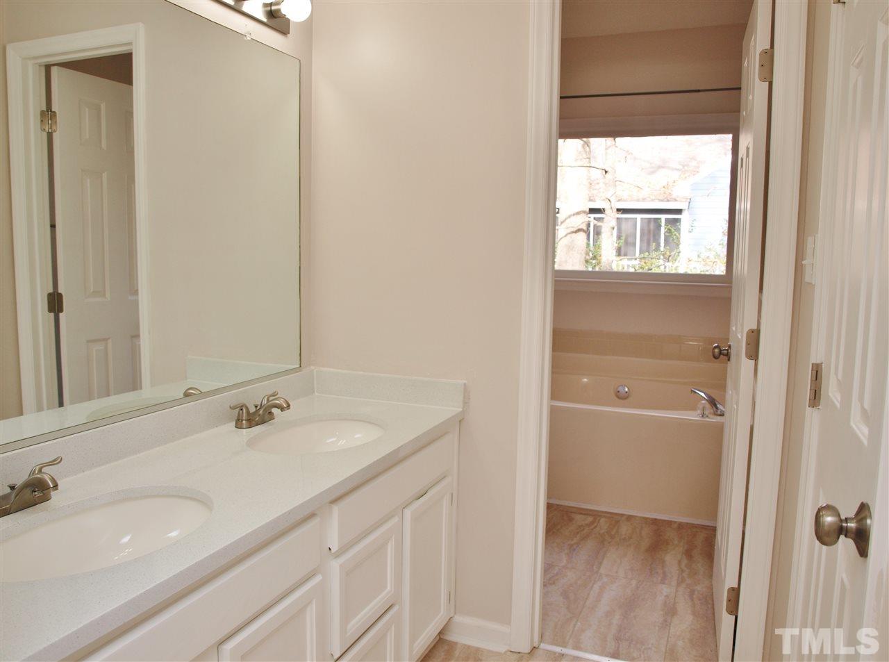 4944 Liverpool Lane Raleigh, NC 27604 - Photo 9 of 16 Gallery Image 9