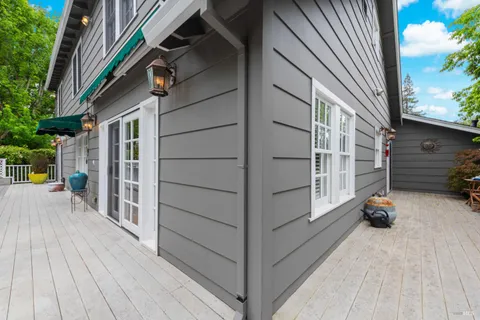 $2,999,999 | 852 2nd Street East, Sonoma, CA 95476