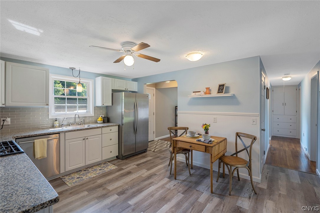 47 Macarthur Road Lysander, NY 13027 - Photo 16 of 34 Plenty of countertop workspace