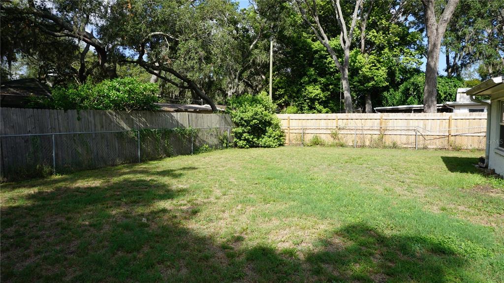 8422 Battel Court New Port Richey, FL 34653 - Photo 16 of 18