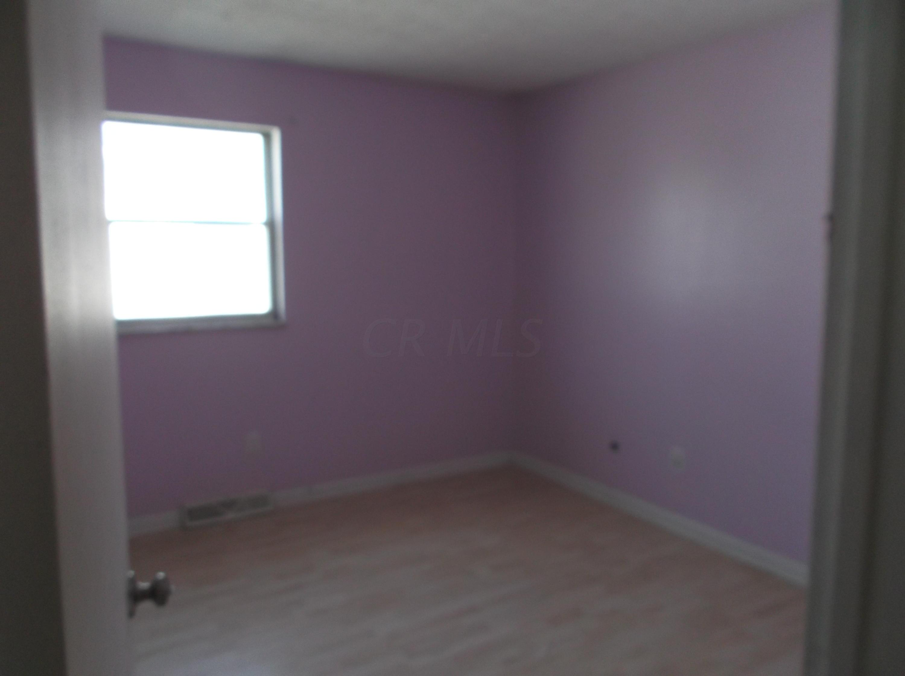 5300 Trabue Road Columbus, OH 43228 - Photo 8 of 11 Gallery Image 8
