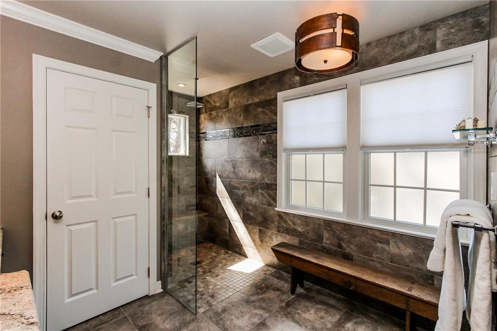 725 Valleyview Road Pittsburgh, PA 15243 - Photo 16 of 25 Gallery Image 16