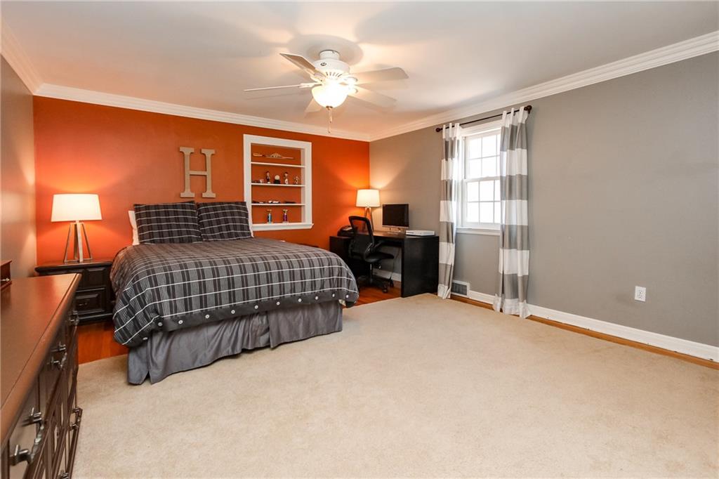 725 Valleyview Road Pittsburgh, PA 15243 - Photo 20 of 25 Gallery Image 20