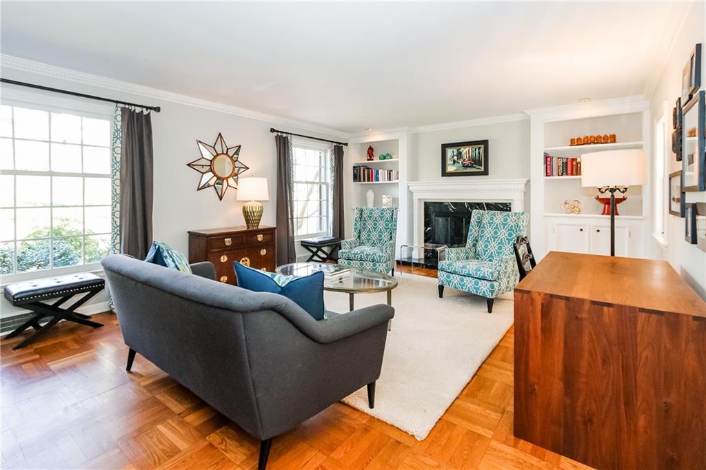 725 Valleyview Road Pittsburgh, PA 15243 - Photo 3 of 25 Gallery Image 3