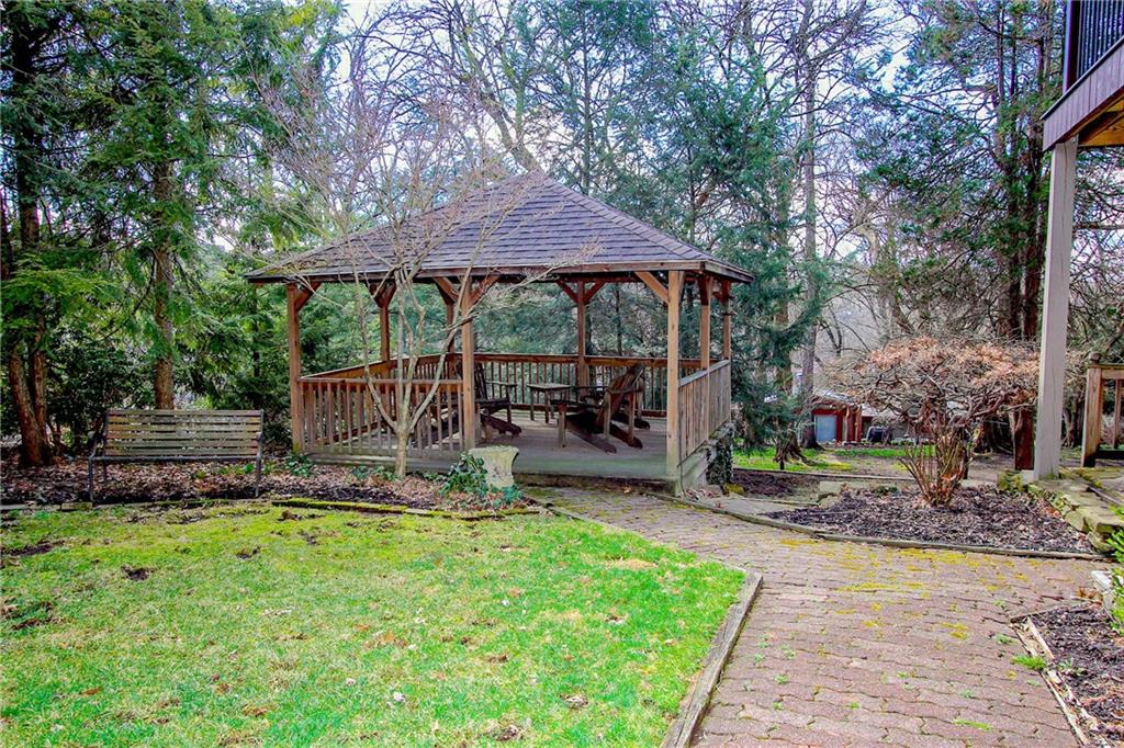 725 Valleyview Road Pittsburgh, PA 15243 - Photo 24 of 25 Gallery Image 24
