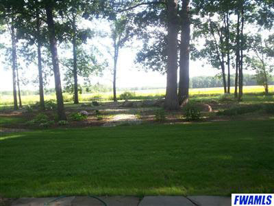 12106 Yoder Road Roanoke, IN 46783 - Photo 13 of 15